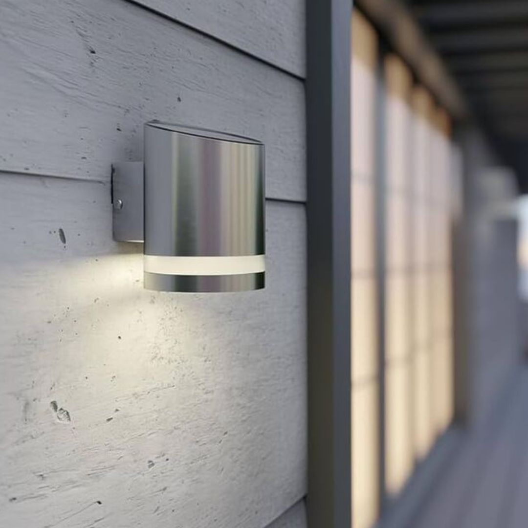 Steelo - Stainless Steel Wall Light