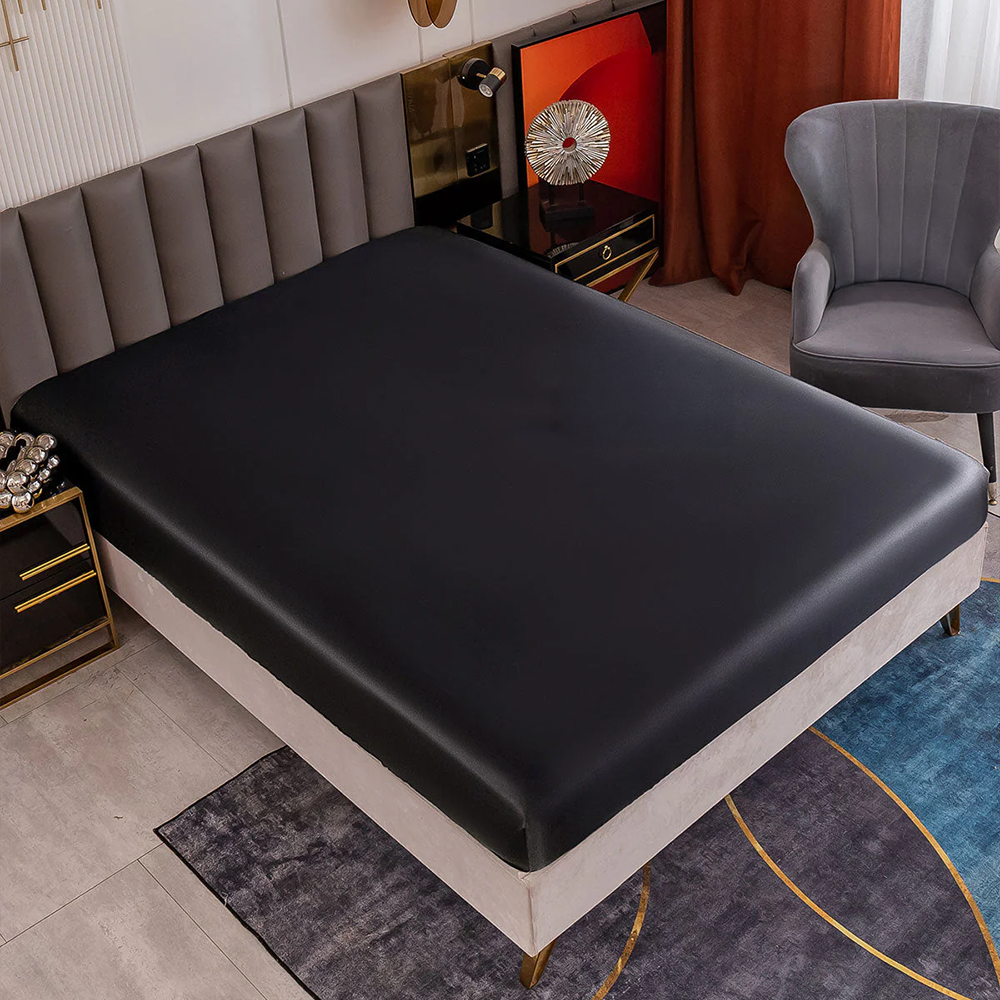 Satin Luxe Seamless Fitted Sheet – Mulberry-Inspired Feel