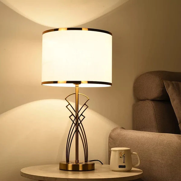 Luciano – Elegant LED Table Lamp with Luxury Design
