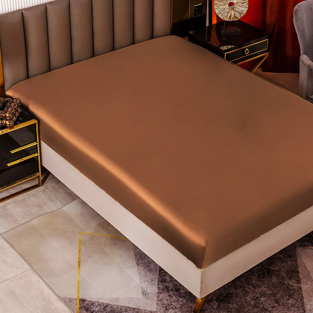 Satin Luxe Seamless Fitted Sheet – Mulberry-Inspired Feel