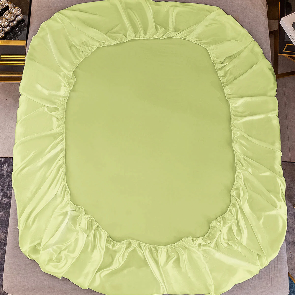 Satin Luxe Seamless Fitted Sheet – Mulberry-Inspired Feel