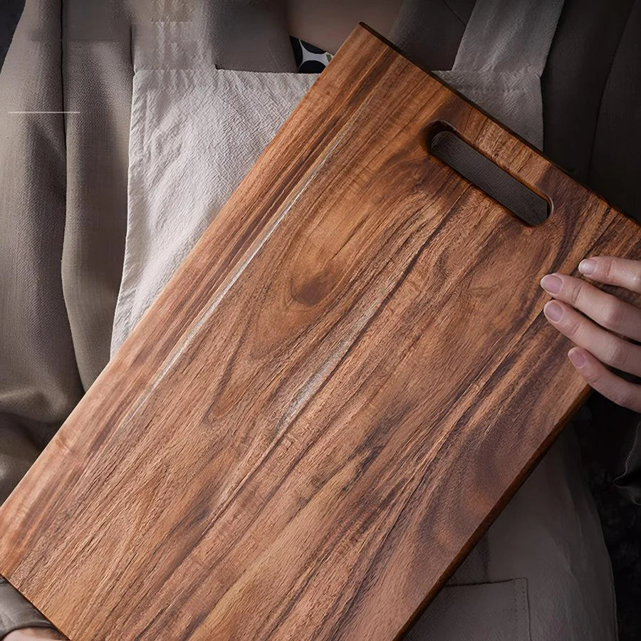 OakEdge – Solid Wood Cutting Board