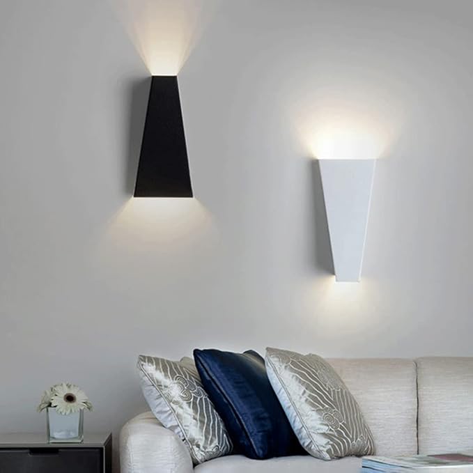 LightCastle – Elegant LED Wall Light for Modern Spaces