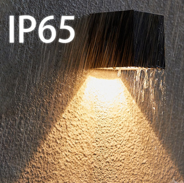 Sunlight – Elegant Wall Lamp