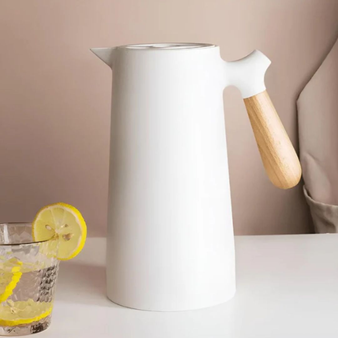 TermaLock – Insulated Carafe with Wooden Handle
