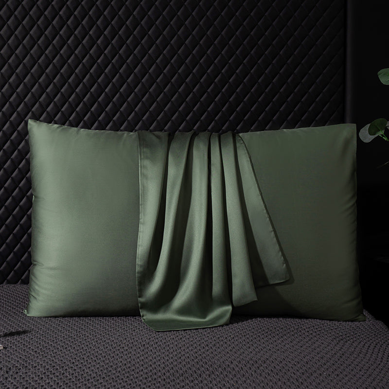 Satin Luxe Pillowcase – Mulberry-Inspired Comfort