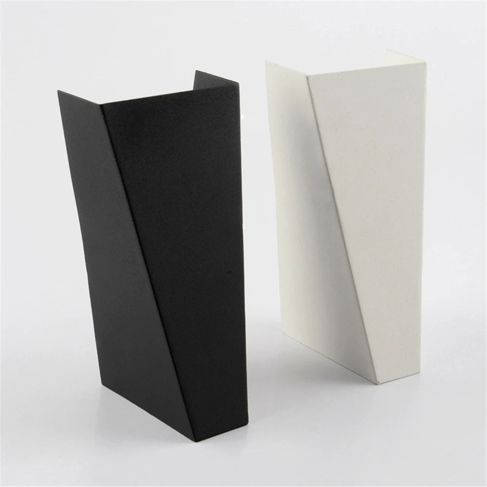 LightCastle – Elegant LED Wall Light for Modern Spaces