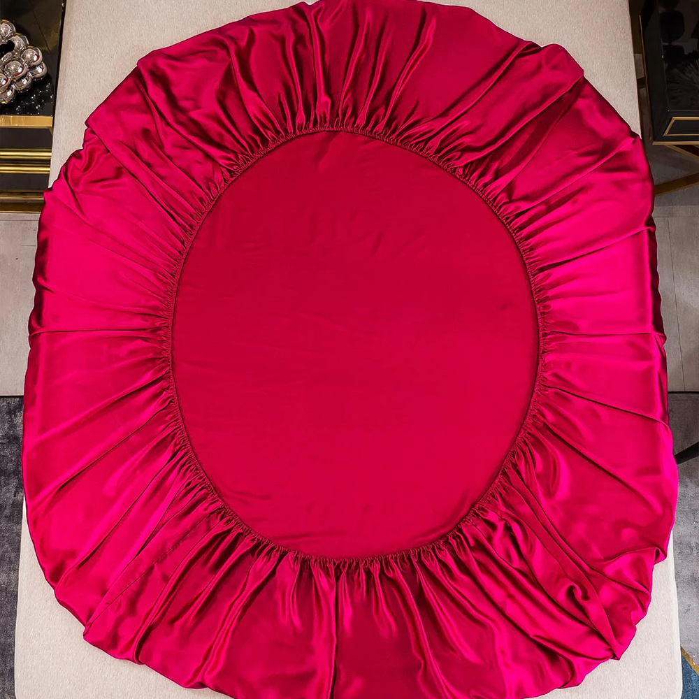 Satin Luxe Seamless Fitted Sheet – Mulberry-Inspired Feel