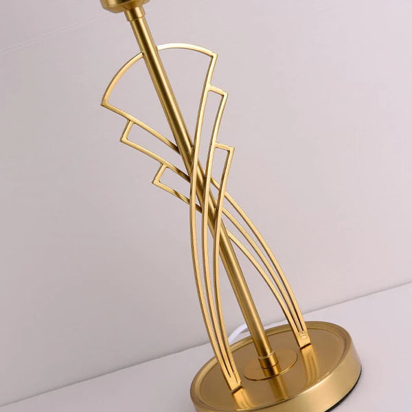 Luciano – Elegant LED Table Lamp with Luxury Design