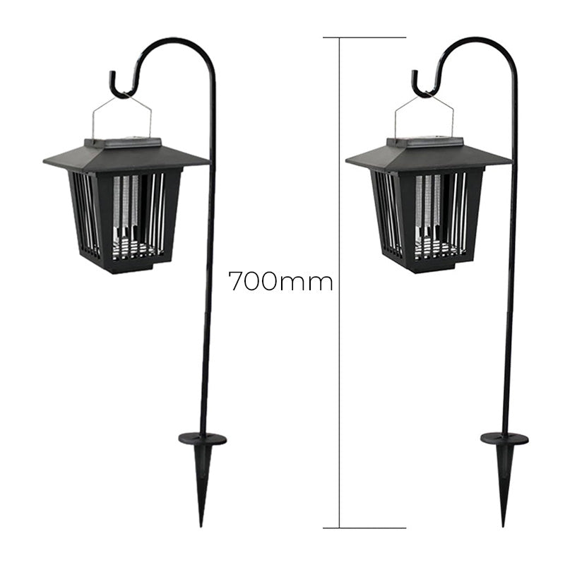 LumiCoach – Premium Solar Garden Lantern