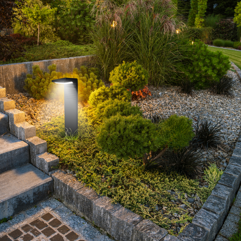 Opulent Bollard™ - Innovative Solar Bollard Lights