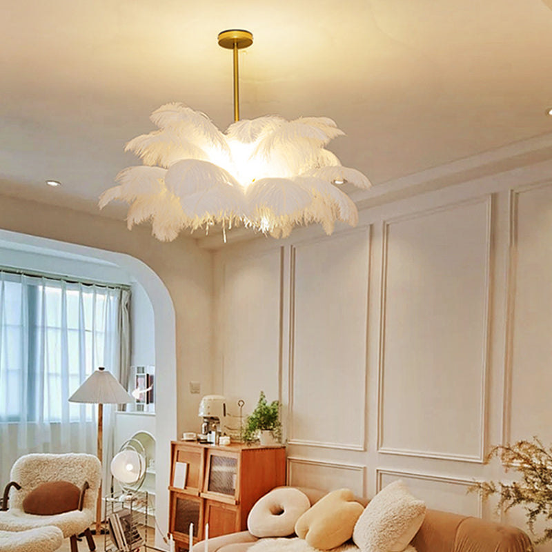 Feathra – Elegant Feather Ceiling Light