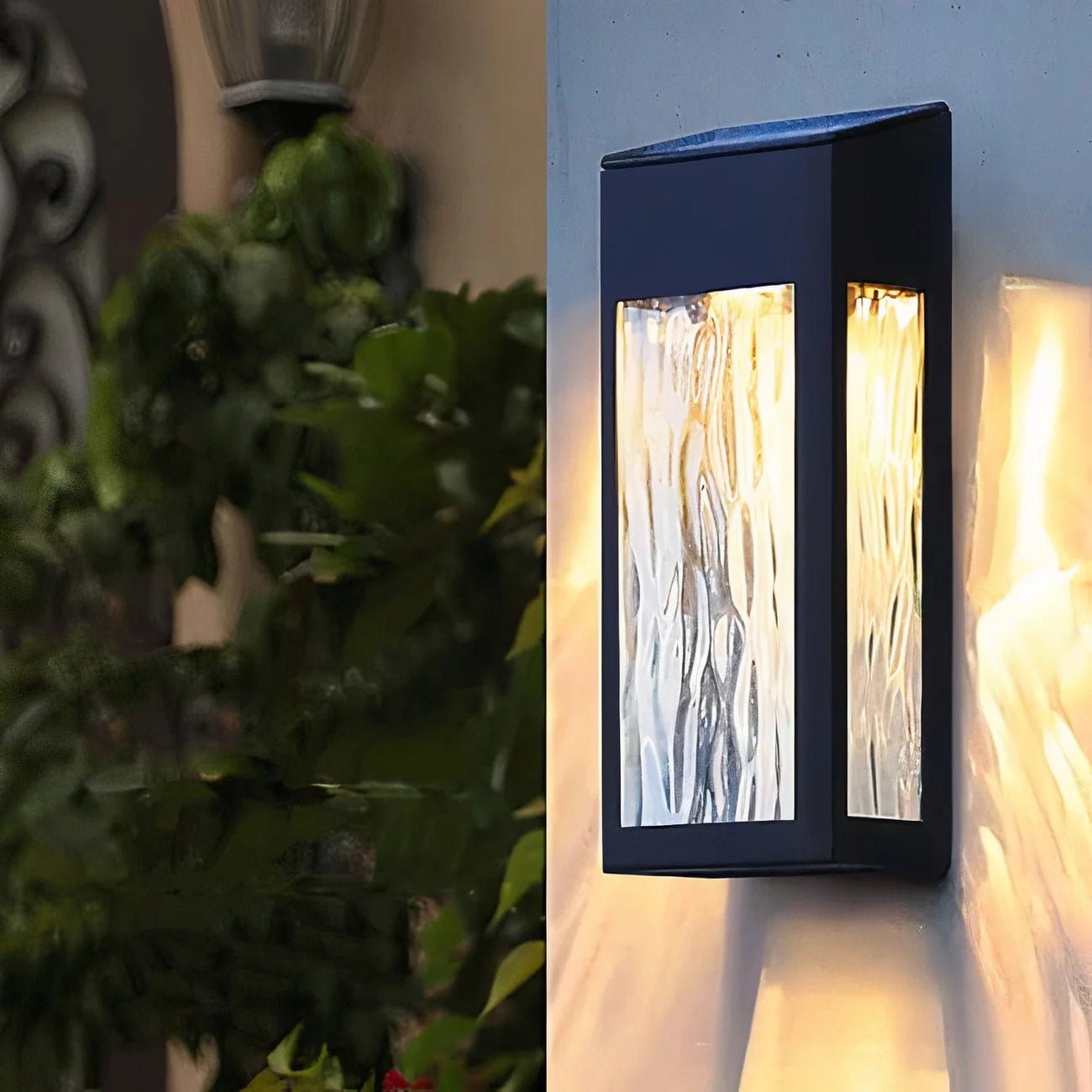 FloraGlow - Solar Decorative Wall Light