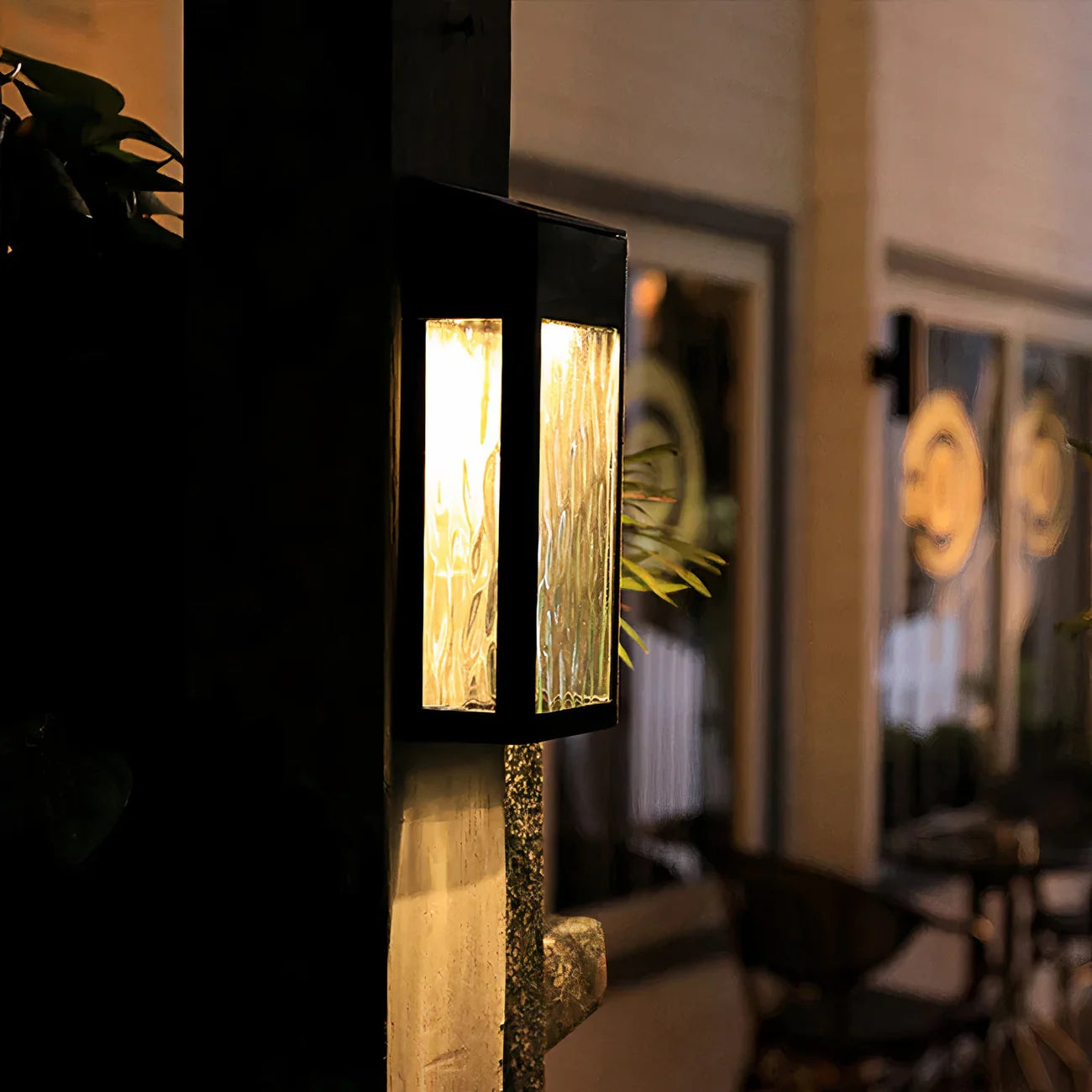 FloraGlow - Solar Decorative Wall Light