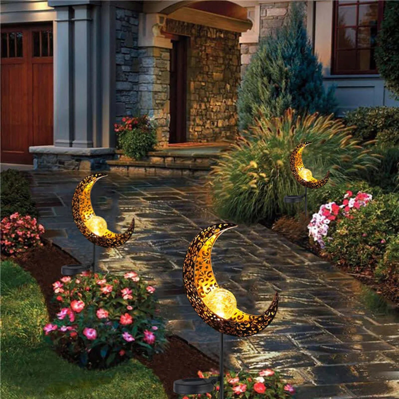 Aluna - Decorative Garden Light