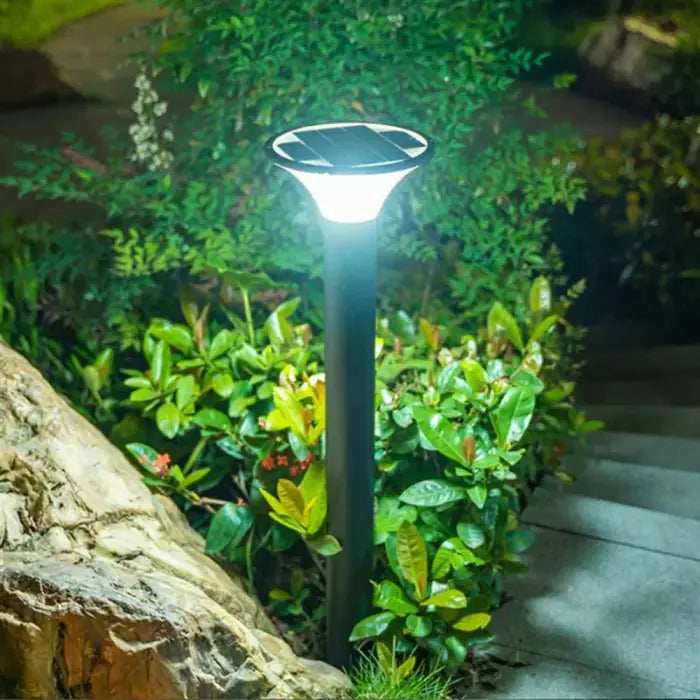 LumaBollard – Solar Aluminum Path Light