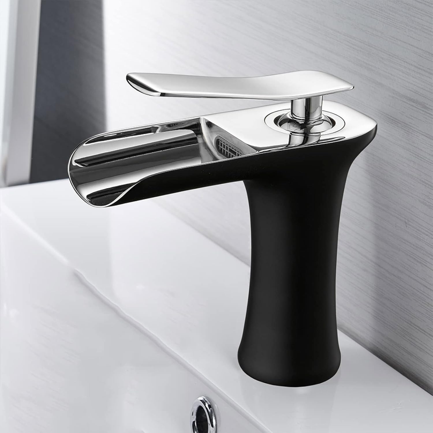 Lexa - Single Handle Faucet