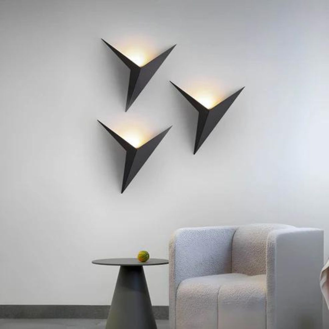 Vela - Minimalistic wall light