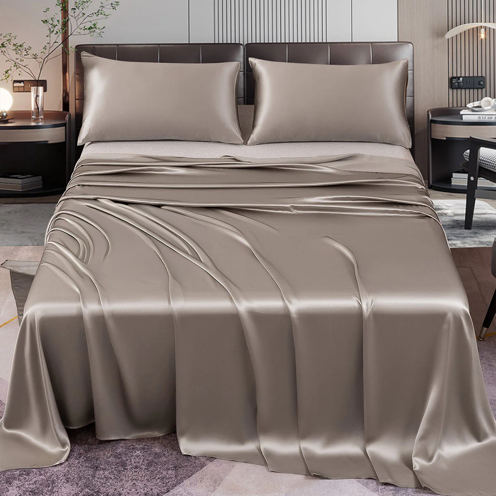 22 Momme Silk Luxury Bedding Set – Flat Sheet & 2 Pillowcases