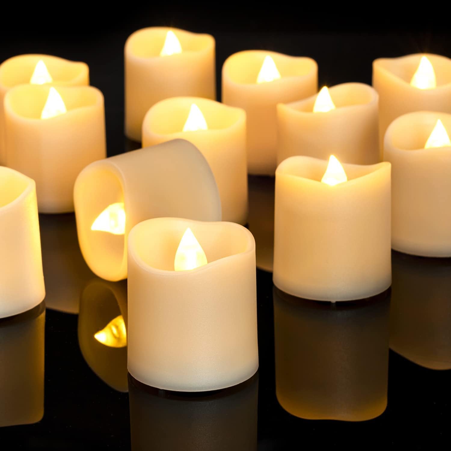 Set of 6 Short Wax Flameless Flickering LED Candles