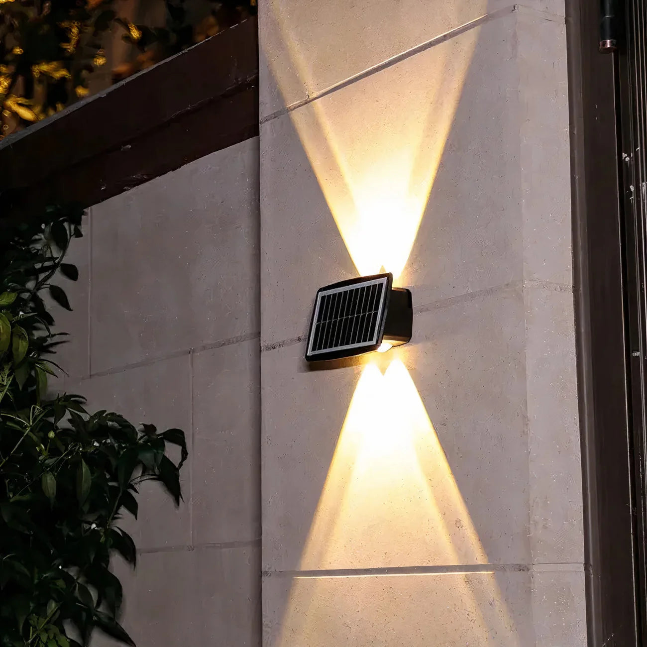 Suntrace - Solar Spotlight Wall LED Light