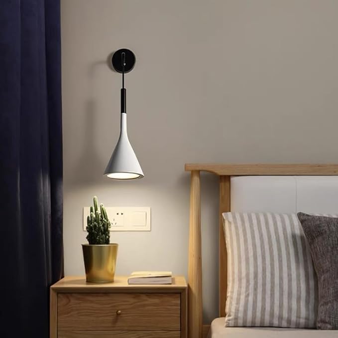 Cometra - Nordic Orchid WallLight