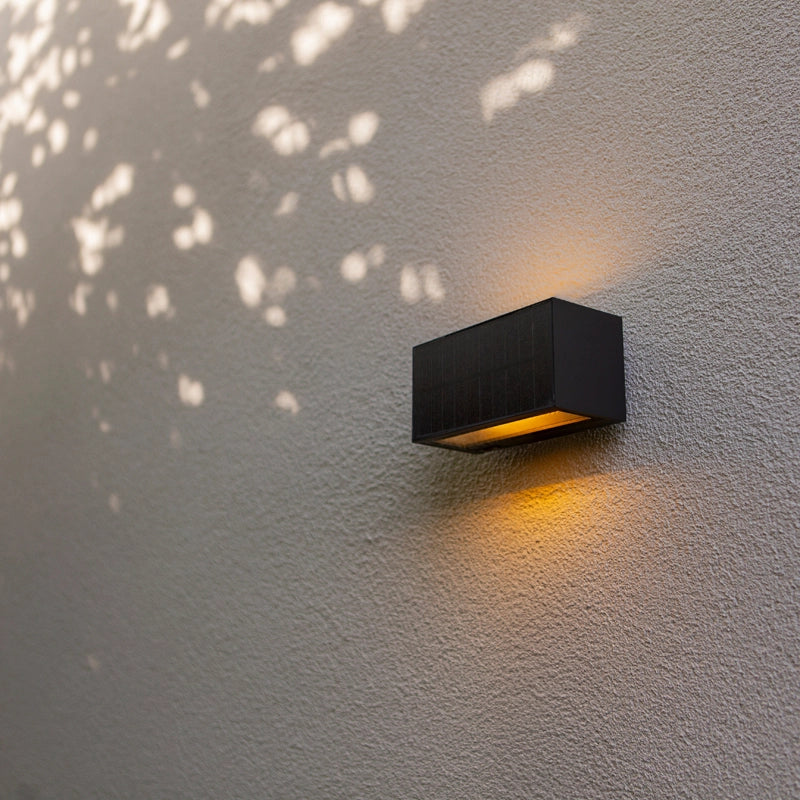 Nasus – Hybrid Solar LED Wall Light
