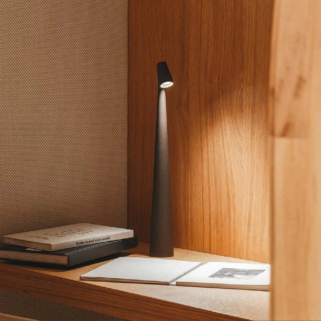 LumaLite - Wireless LED Table Lamp