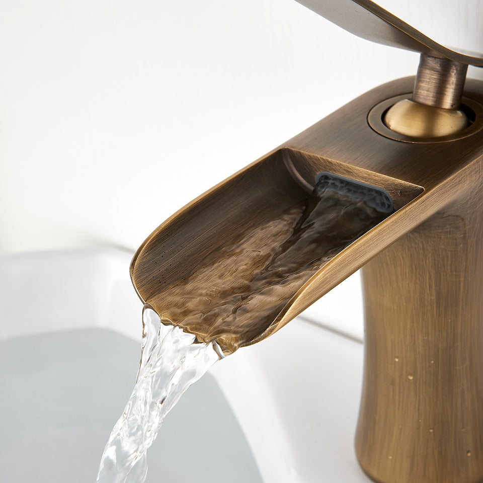 Lexa - Single Handle Faucet