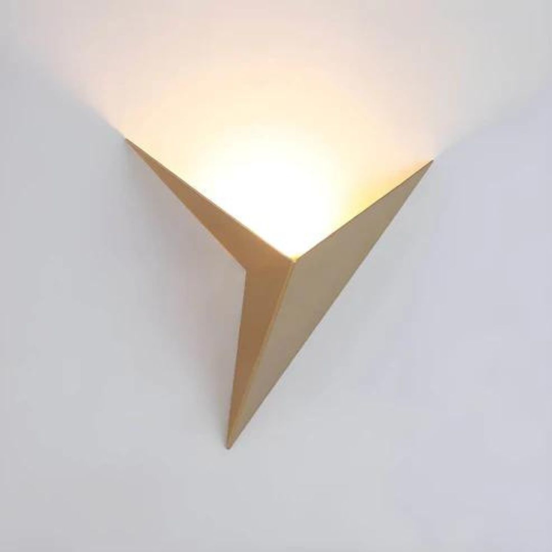 Vela - Minimalistic wall light