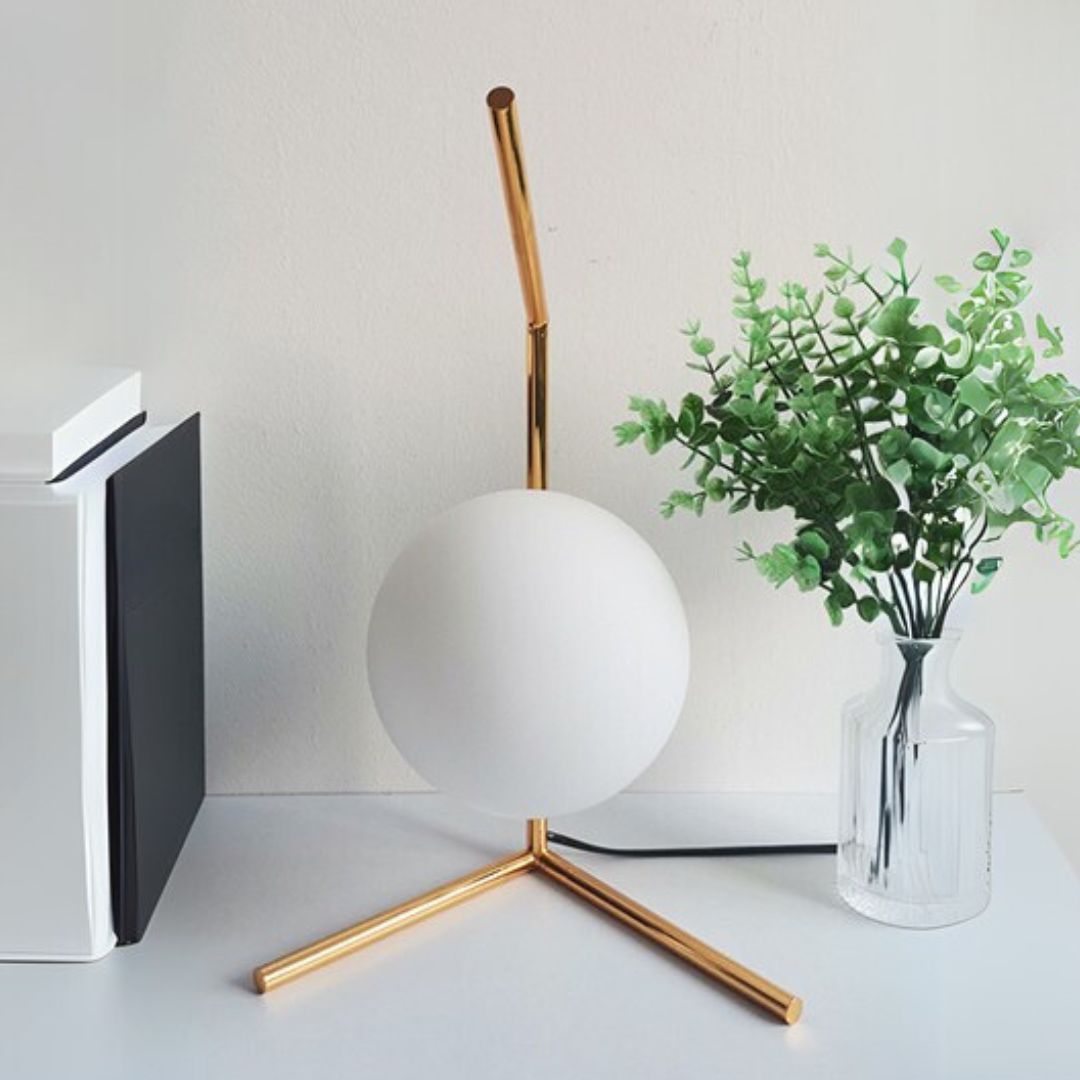 Vilnus - Modern Glass Ball Table Lamp