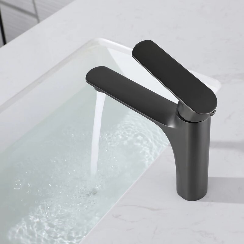 Avelin - Nordic Deck Mounted Faucet