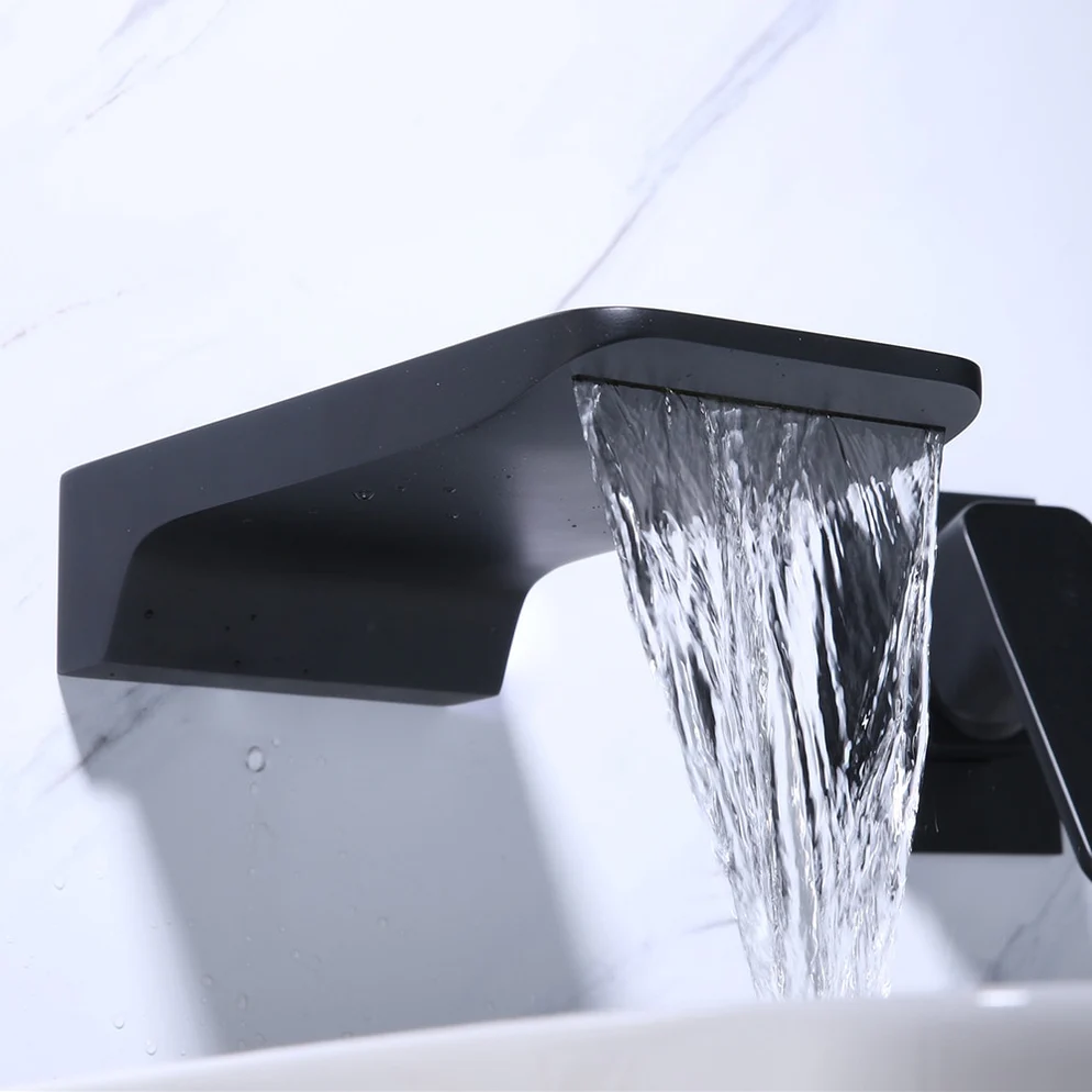 Kai - Modern Wall-Mount Waterfall Faucet