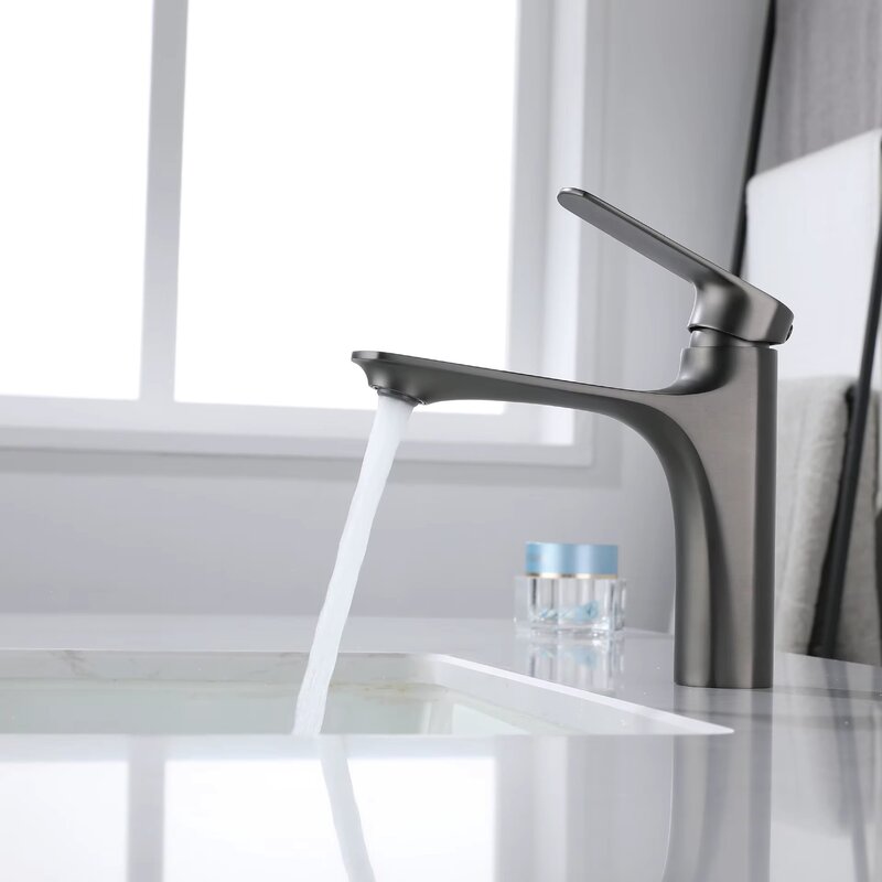 Avelin - Nordic Deck Mounted Faucet