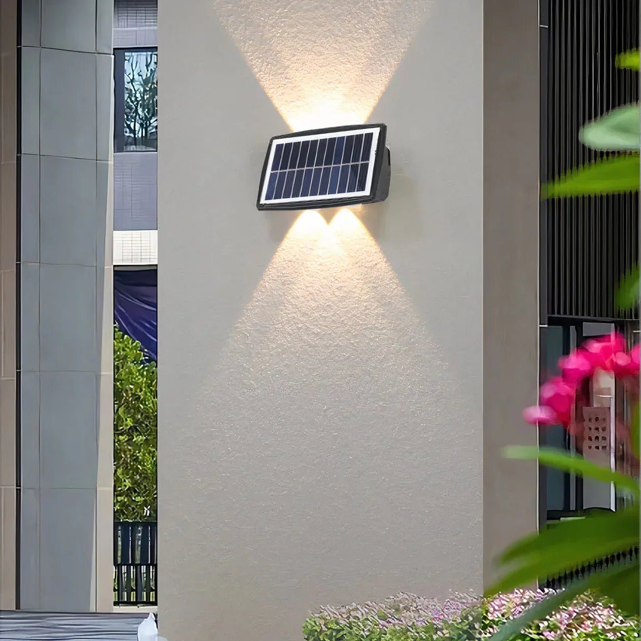 Suntrace - Solar Spotlight Wall LED Light