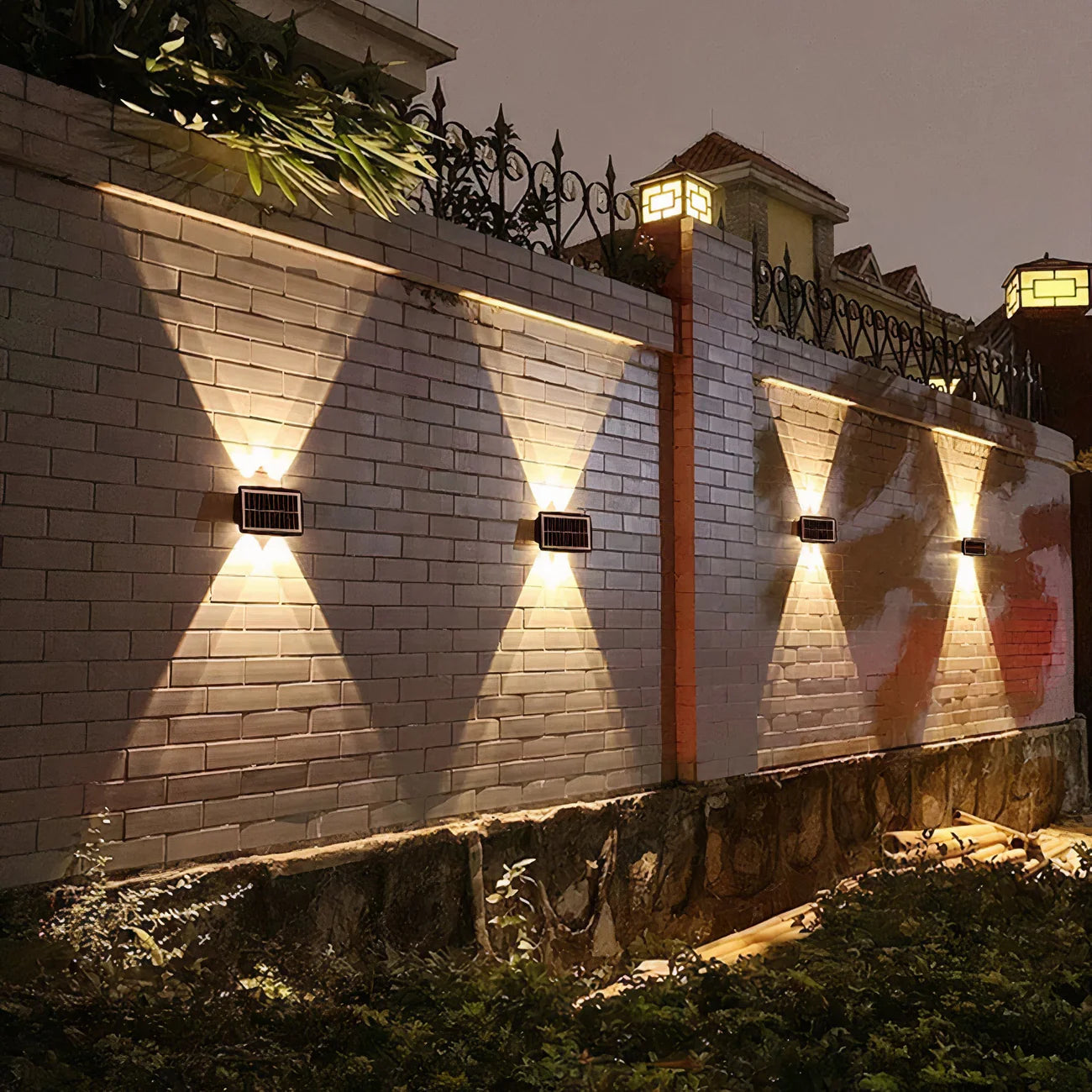 Suntrace - Solar Spotlight Wall LED Light