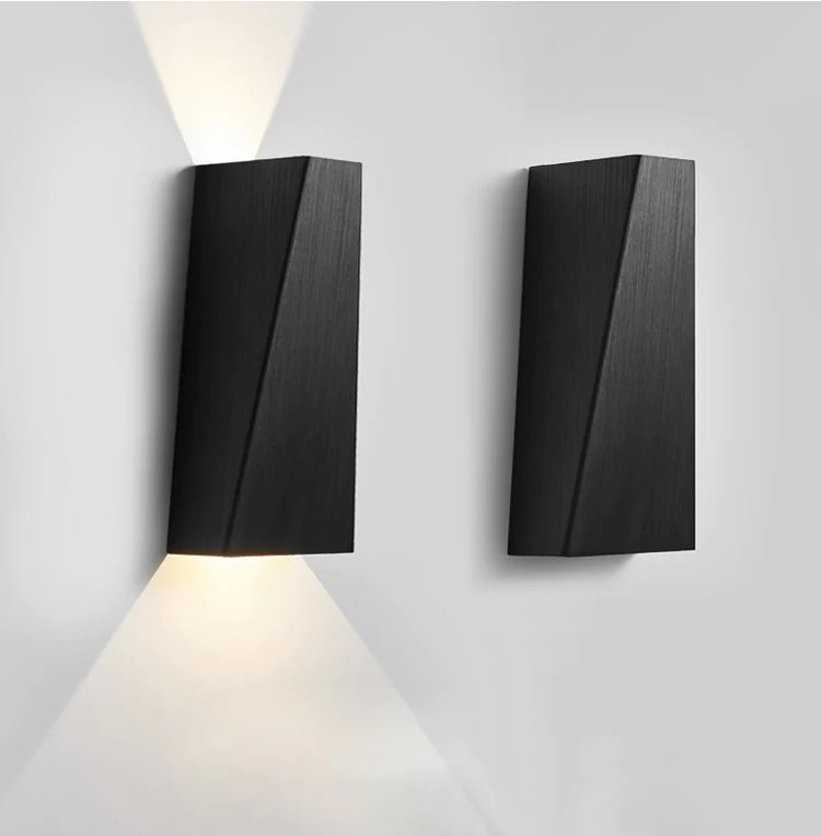 LightCastle™ - LED wall light