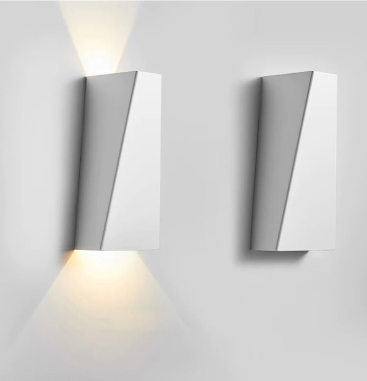 LightCastle™ - LED wall light