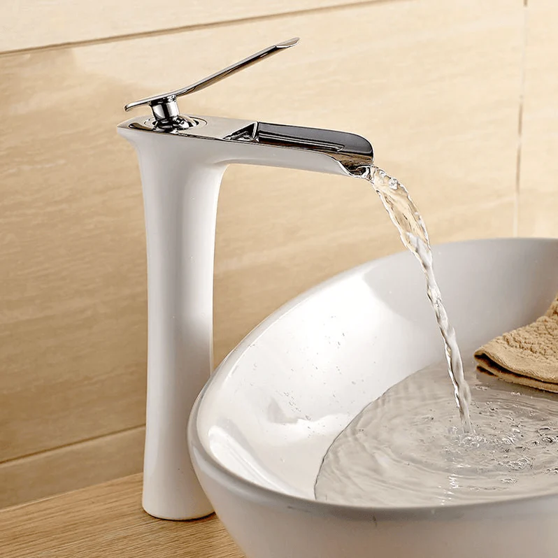 CascadeFlow - Single Handle Waterfall Faucet