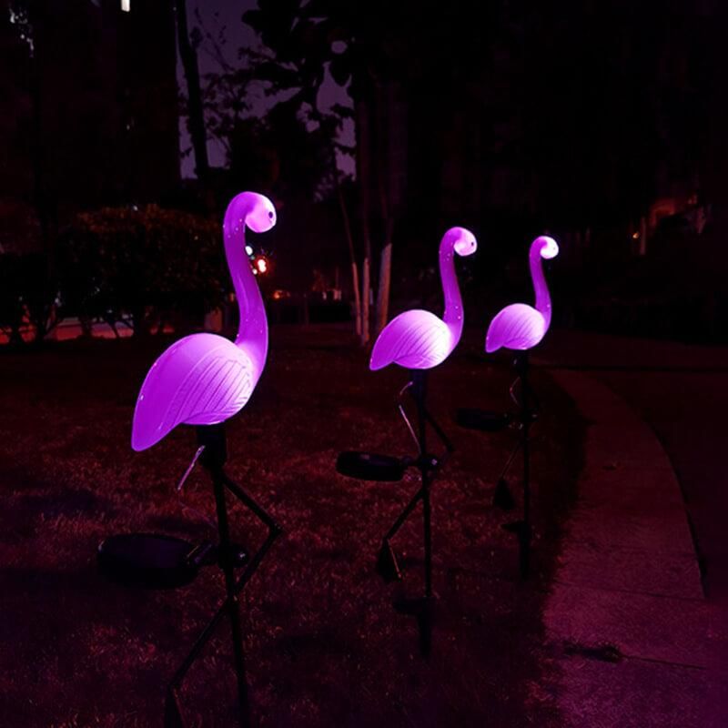 FlamingoGlow - solar-powered LED lawn flamingo lamp